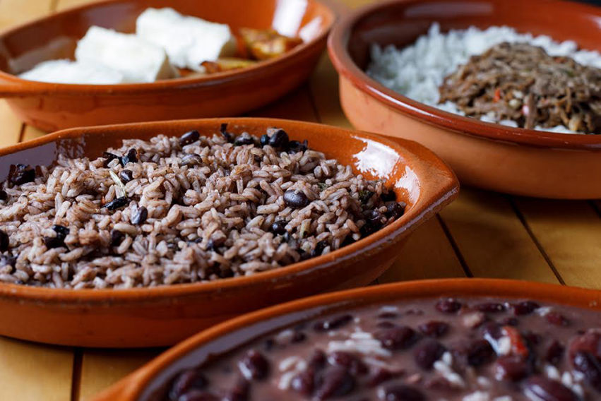 Cubaanse catering - Welkom bij Sabor Caribeño - jouw smaakvolle reis naar de culinaire schatten van Cuba!